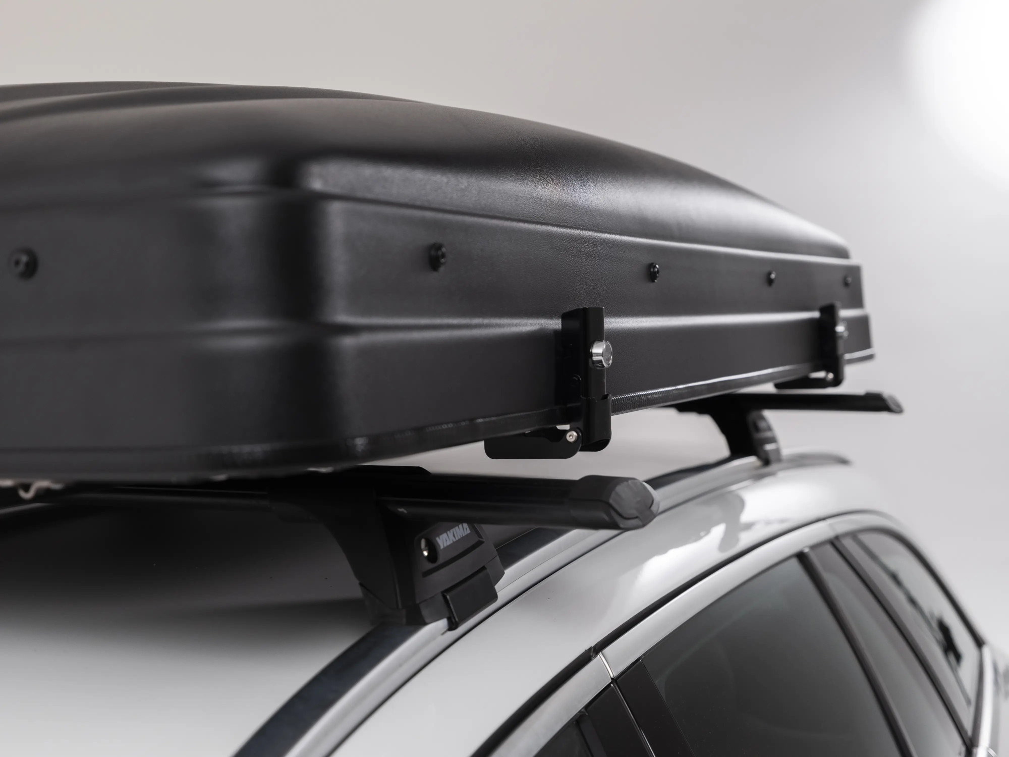 Tente de toit SNAILER® Abis MAX à coque rigide ouverture latérale
